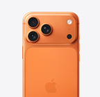 iPhone 17 Pro, tagakülg, kosmiline oranž, ülaosas platoole paigutatud Pro Fusion kaamerasüsteem